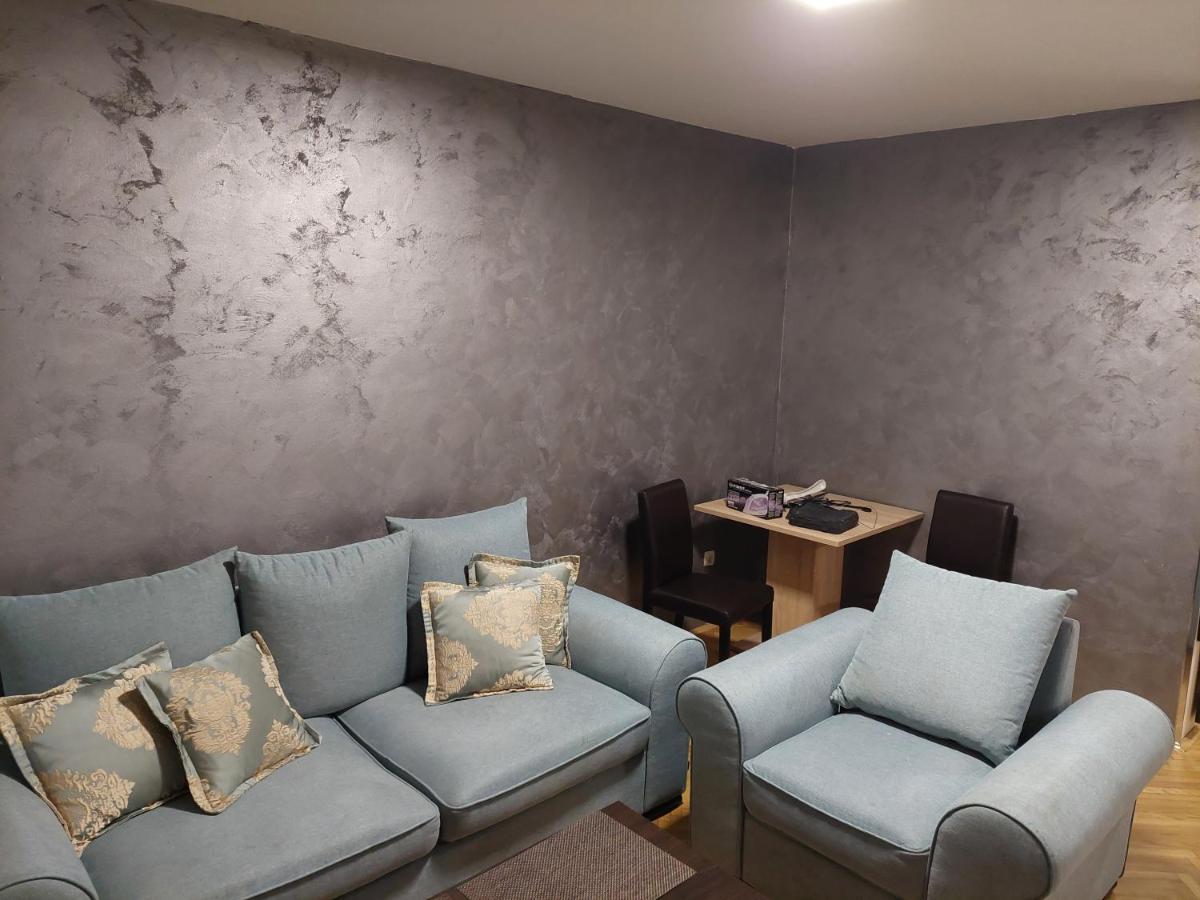 Apartmani Jasmin نوفي ساد المظهر الخارجي الصورة