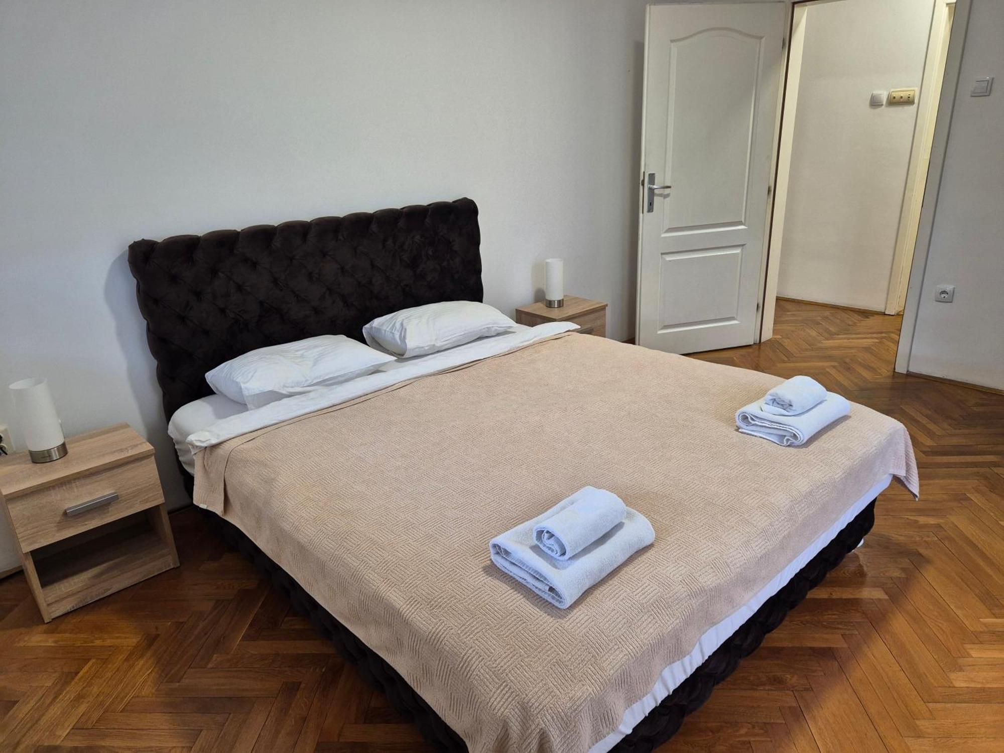 Apartmani Jasmin نوفي ساد المظهر الخارجي الصورة