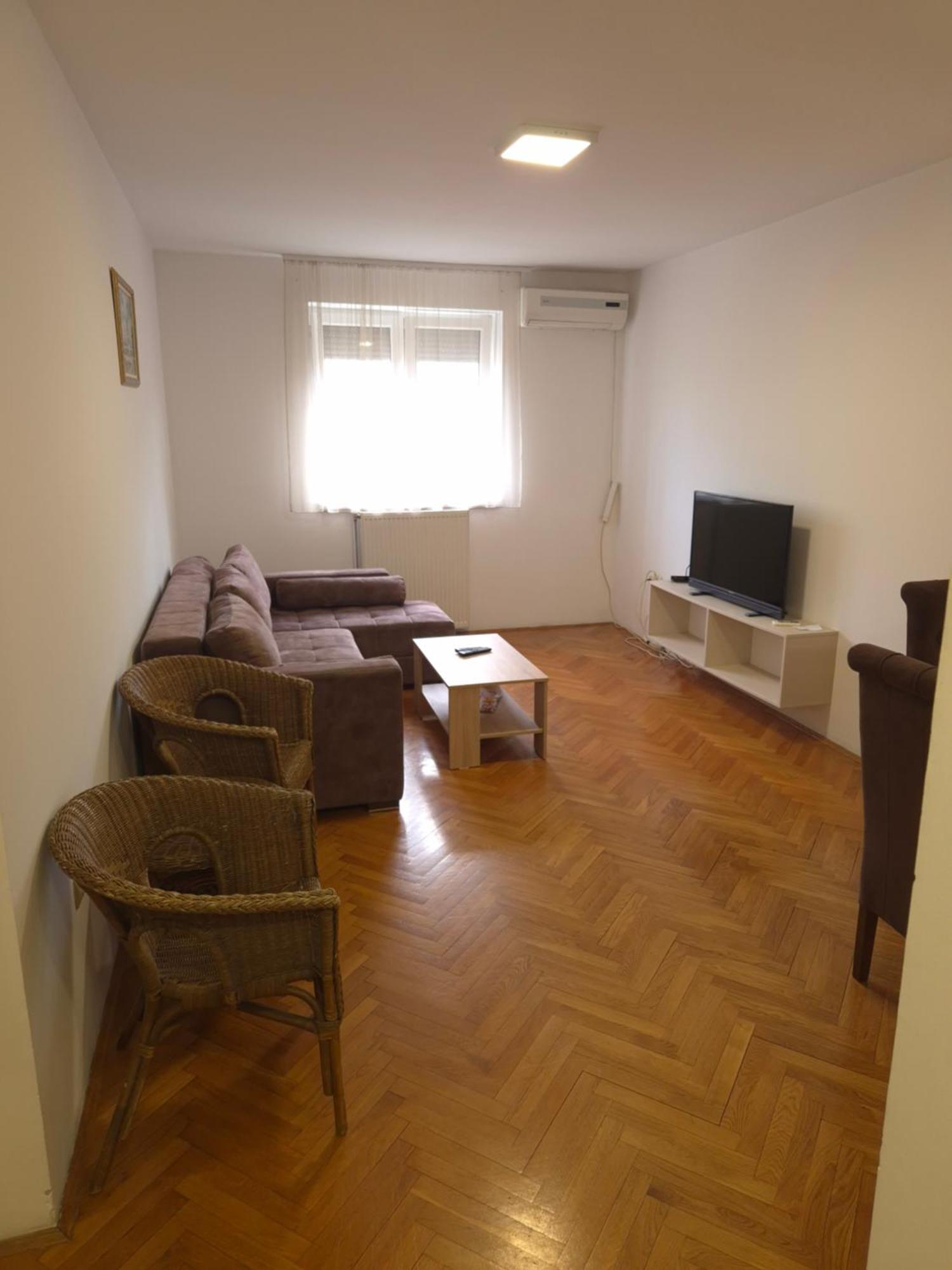 Apartmani Jasmin نوفي ساد المظهر الخارجي الصورة